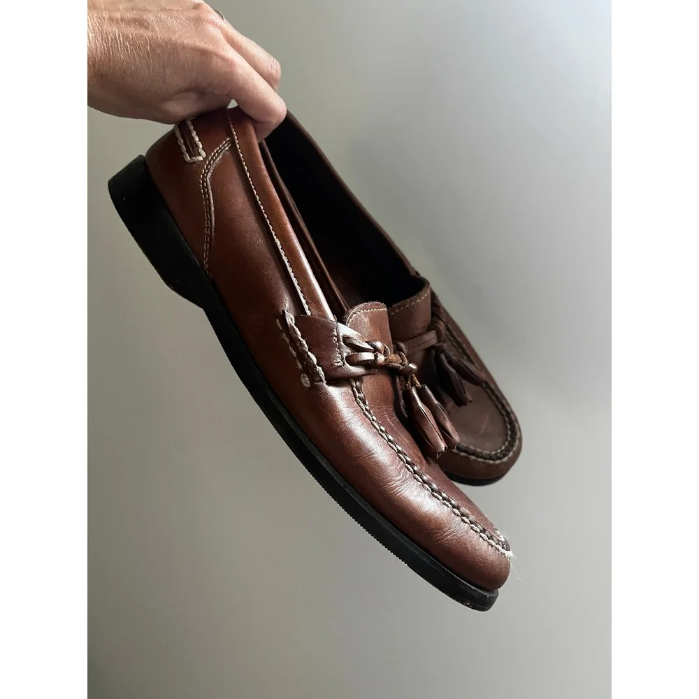 Vintage Mens Brown Leather Tassel Loafers size 11 Preppy Smart Casual Boat Shoes